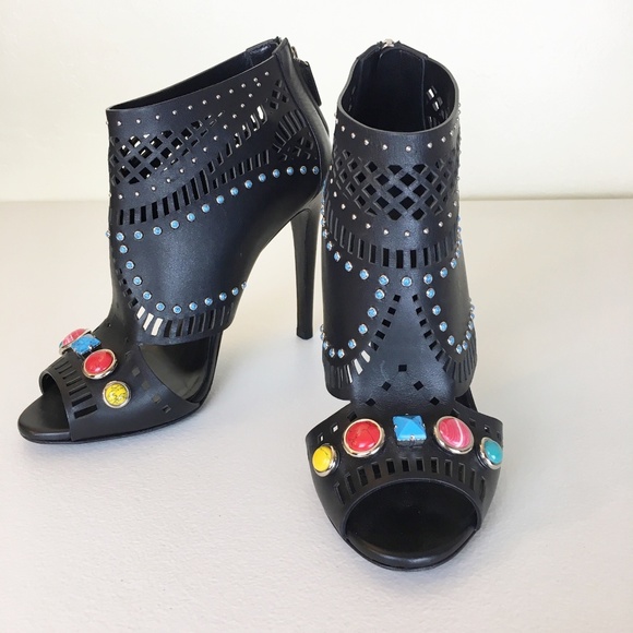 Gucci Shoes - Gucci Lika Laser Cut Booties - Size 38.5